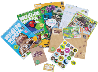Example of a wildlife watch pack